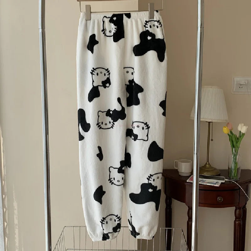 White hello kitty cotton pajamas, front side