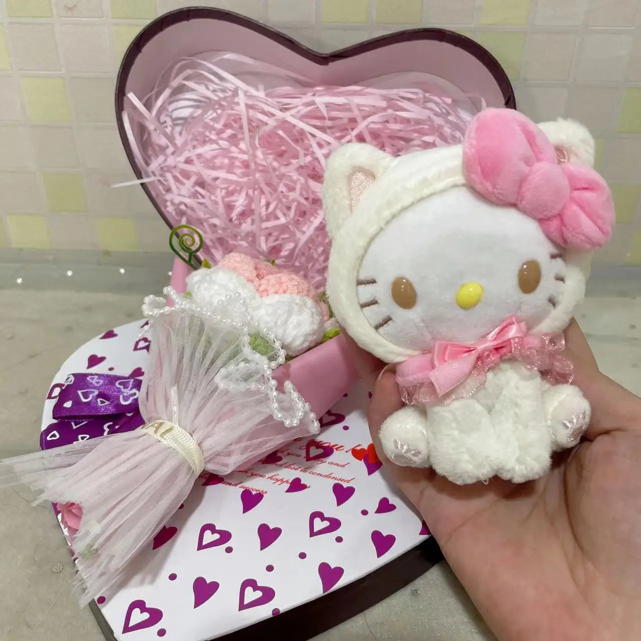 Sanrio Heart Shape Gift box