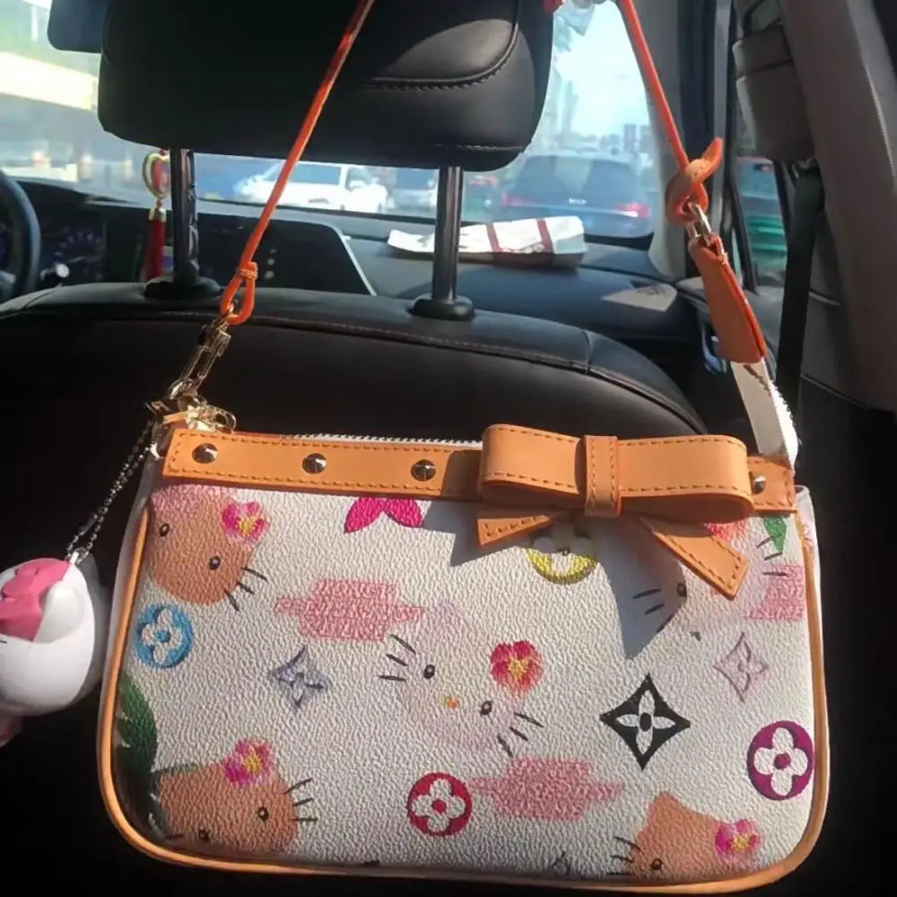 Hello Kitty Shoulder Bag