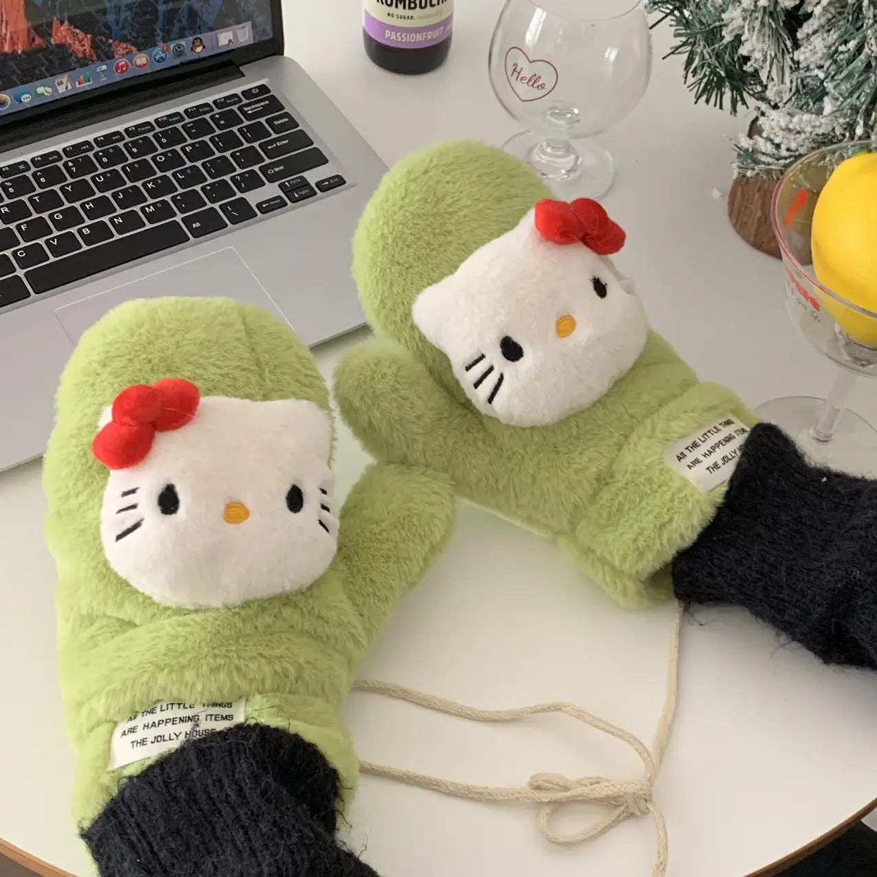 Hello Kitty Gloves/Mittens